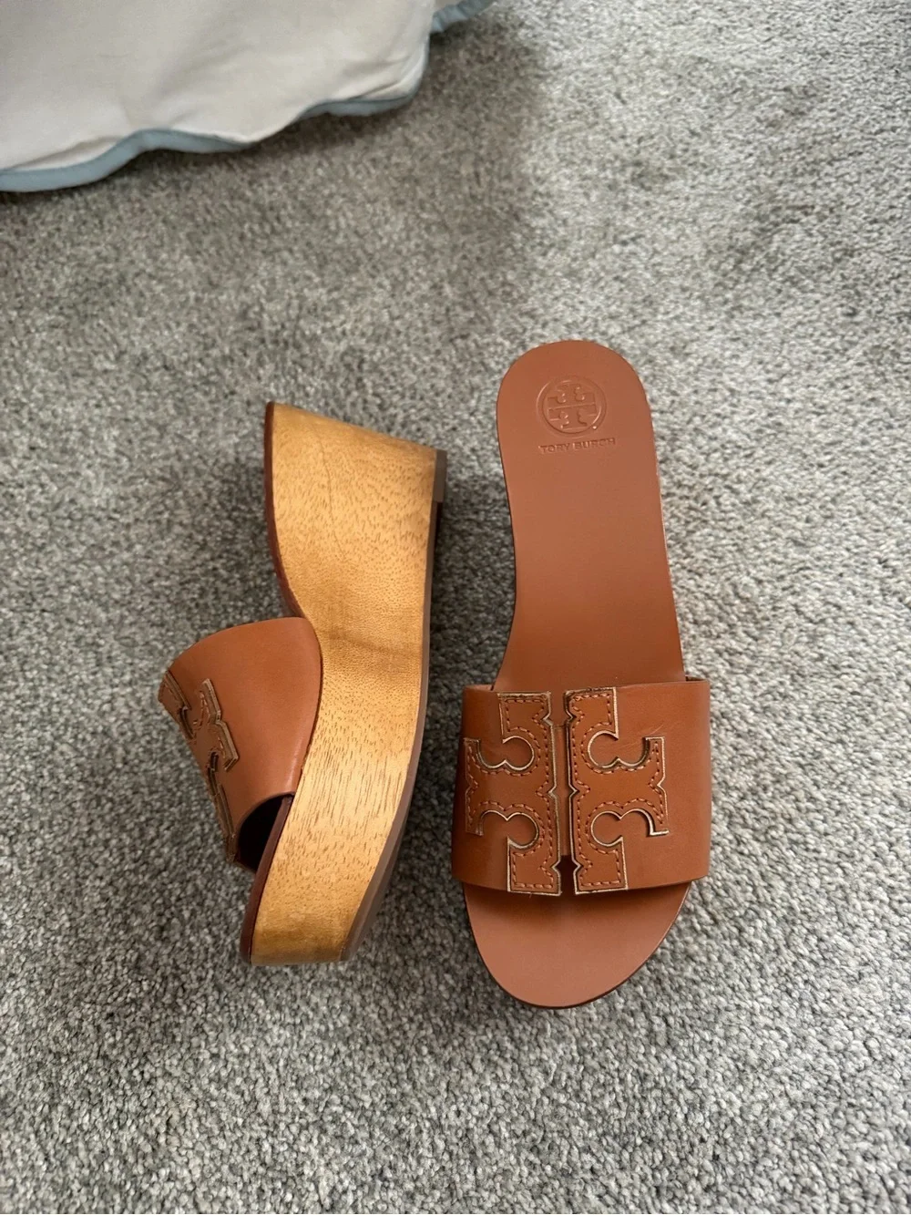 Tory Burch Tan Leather Logo Wooden Slide Mules